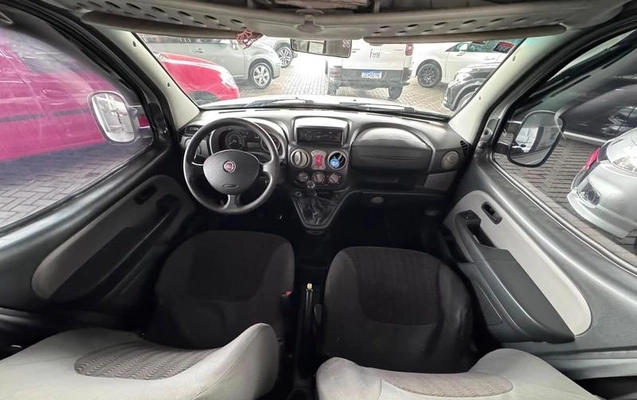 imagem-https://www.socarrao.com.br/sc-vehicle-images-prod/3433383/1788352868531-8413828_6_B_4b8a546666.jpeg