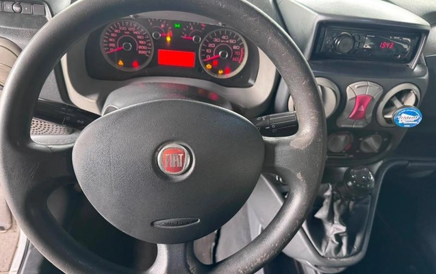 imagem-https://www.socarrao.com.br/sc-vehicle-images-prod/3433383/1788352868533-8413828_7_B_511737de4e.jpeg