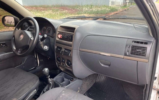 imagem-https://www.socarrao.com.br/sc-vehicle-images-prod/3433394/1787667418278-ZjYxNjI3OTMtNGI0OS00MmZlLWFhZjMtYWZiNmNkMTRjZmM1LmpwZw.jpg