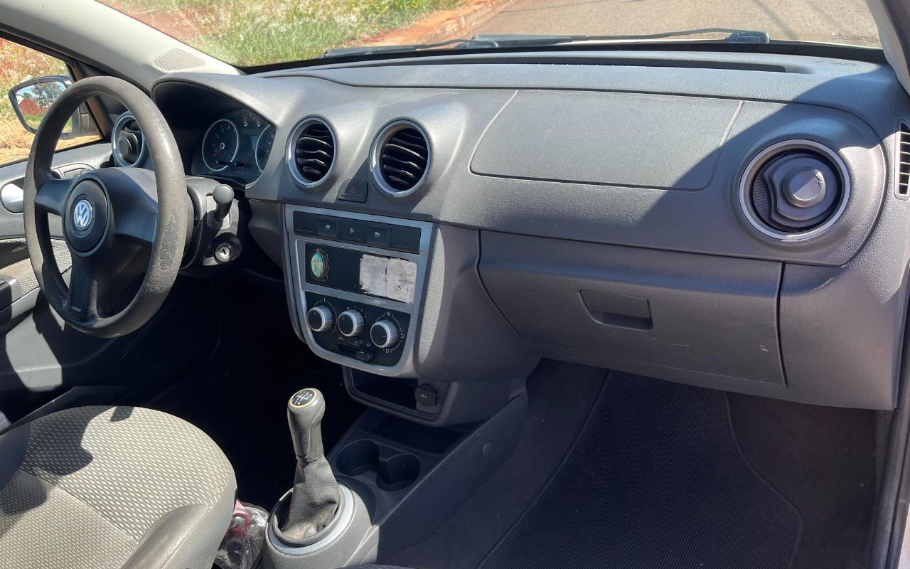 imagem-https://www.socarrao.com.br/sc-vehicle-images-prod/3433529/1787667684882-MmMyODZlNWQtOTI5ZC00OTBmLWFmNTctYjJlMTYzNjY3YjAwLmpwZw.jpg