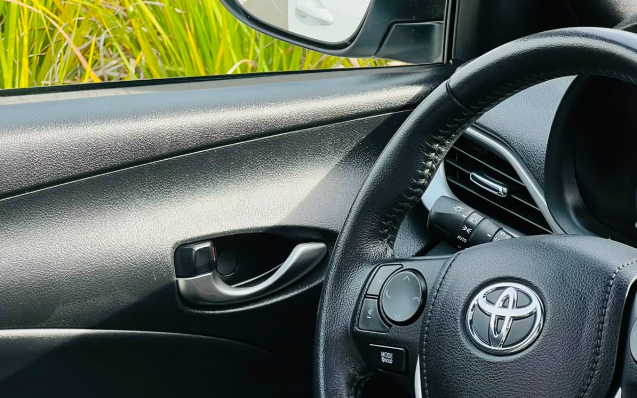 imagem-https://www.socarrao.com.br/sc-vehicle-images-prod/3433728/1787668230949-V2hhdHNBcHAgSW1hZ2UgMjAyNi0wOC0yMCBhdCAxNi40OC4xNCAoMikuanBlZw.jpeg