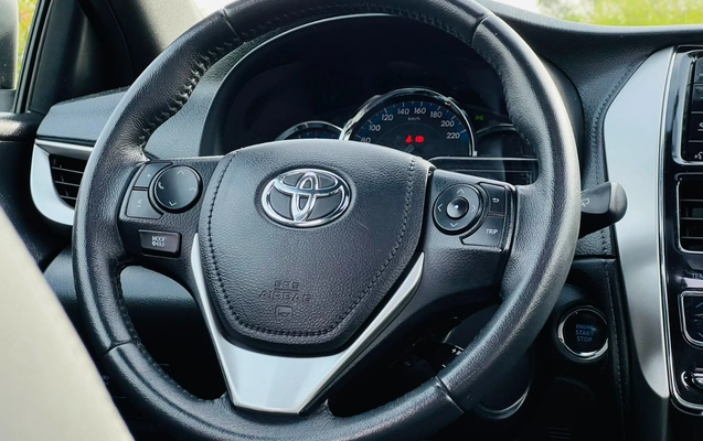 imagem-https://www.socarrao.com.br/sc-vehicle-images-prod/3433728/1787668231742-V2hhdHNBcHAgSW1hZ2UgMjAyNi0wOC0yMCBhdCAxNi40OC4xNiAoMSkuanBlZw.jpeg