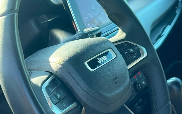 imagem-https://www.socarrao.com.br/sc-vehicle-images-prod/3433814/1787668476978-V2hhdHNBcHAgSW1hZ2UgMjAyNi0wOC0yNCBhdCAxNS4zNy4zNyAoMikuanBlZw.jpeg