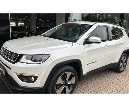 Jeep Compass 2018 Branco — foto 1 de 3