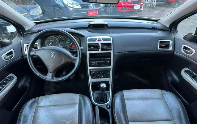 imagem-https://www.socarrao.com.br/sc-vehicle-images-prod/3433897/1787668735903-8414041_4_B_c534c27917.jpeg