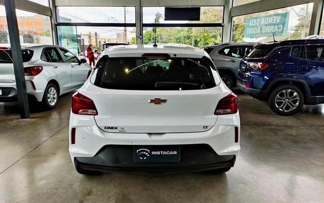 imagem-https://www.socarrao.com.br/sc-vehicle-images-prod/3433936/1788206974652-8378404_8_B_537e582bde.jpeg