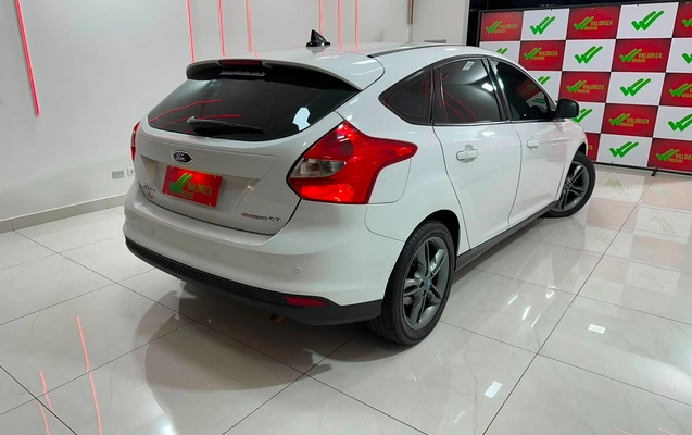 imagem-https://www.socarrao.com.br/sc-vehicle-images-prod/3433949/1787668888448-1821d27c-577e-4e66-b071-b9e2da5c7a2b.jpg