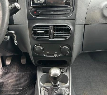 imagem-https://www.socarrao.com.br/sc-vehicle-images-prod/3433966/1787840411140-8309295_16_B_d724a865bf.jpeg