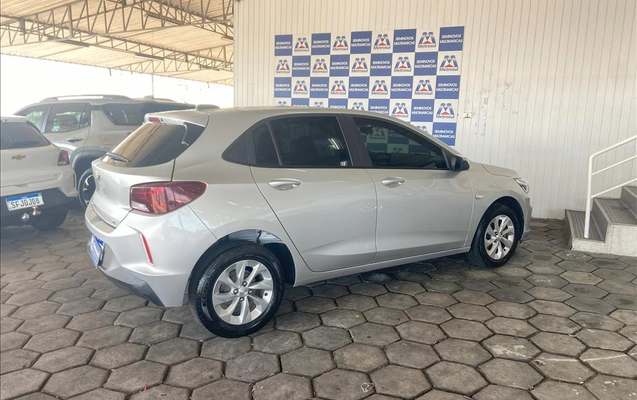 imagem-https://www.socarrao.com.br/sc-vehicle-images-prod/3434041/1788361730201-6d3e9dd7-54a6-45f7-ad5c-9784e0efd58020260820151021.jpeg