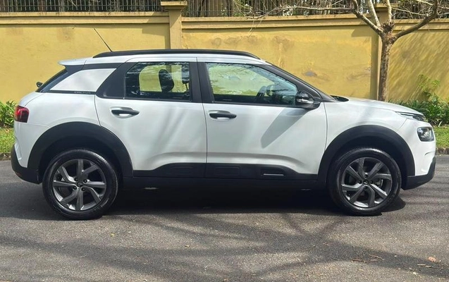 imagem-https://www.socarrao.com.br/sc-vehicle-images-prod/3434181/1787767537341-8212148_15_B_c9f122f236.jpeg