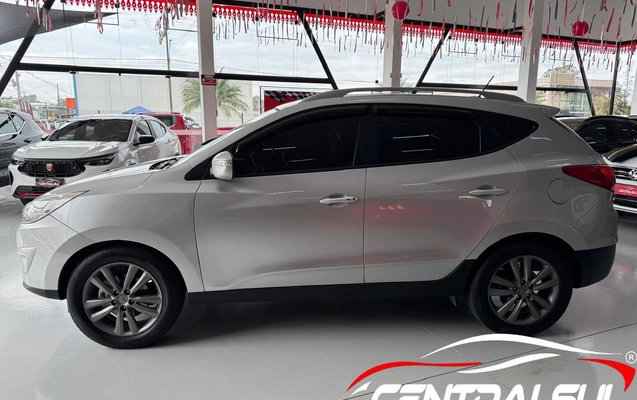 imagem-https://www.socarrao.com.br/sc-vehicle-images-prod/3434218/1787669690928-12e73706ff624f7b92519fb2e5b44afe_1787669618071.jpg