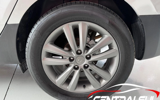 imagem-https://www.socarrao.com.br/sc-vehicle-images-prod/3434218/1787669690934-7aed40cbde754c7ea5f241f189019885_1787669618168.jpg
