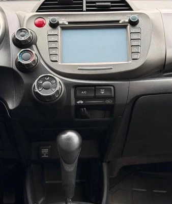 imagem-https://www.socarrao.com.br/sc-vehicle-images-prod/3434219/1787840130587-8350239_10_B_84c0f1fbea.jpeg