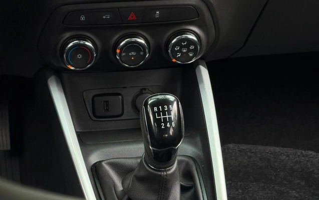 imagem-https://www.socarrao.com.br/sc-vehicle-images-prod/3434378/1789213484414-8411670_3_B_11d149e6ca.jpeg