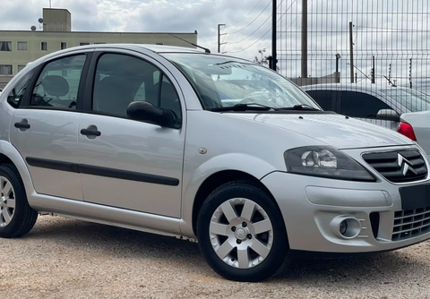 Citroën C3 2012 Prata — foto 1 de 3
