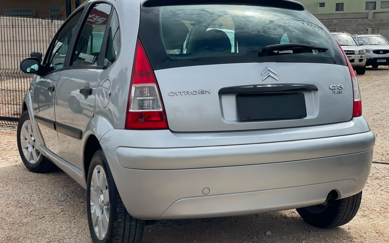 imagem-https://www.socarrao.com.br/sc-vehicle-images-prod/3434608/1787670905150-V2hhdHNBcHAgSW1hZ2UgMjAyNi0wOC0yNSBhdCAxMS41My41NSBBTS5qcGVn.jpeg