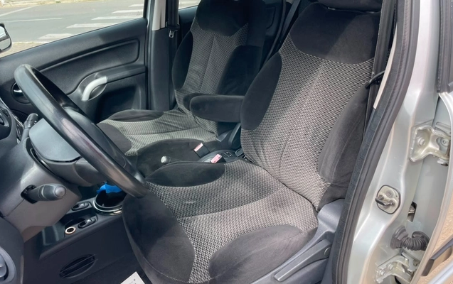 imagem-https://www.socarrao.com.br/sc-vehicle-images-prod/3434608/1787670905773-V2hhdHNBcHAgSW1hZ2UgMjAyNi0wOC0yNSBhdCAxMS41My41OCBBTS5qcGVn.jpeg
