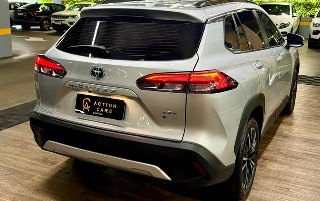 imagem-https://www.socarrao.com.br/sc-vehicle-images-prod/3434760/1787671334507-NnllVADVYc9h7u9jwMnIKcGofrn4e11n.jpg