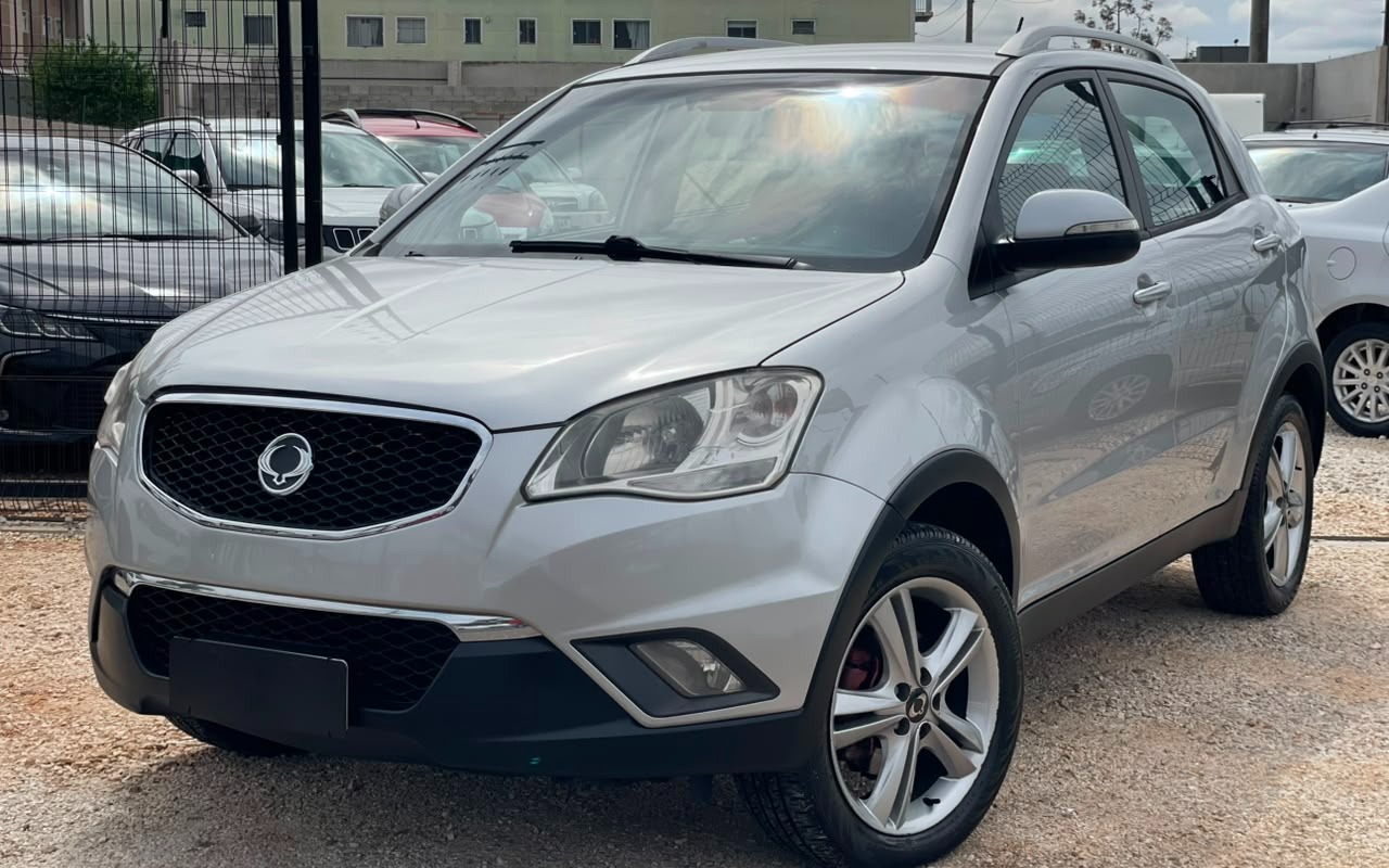 Ssangyong Korando 2012 Prata — foto 1 de 3