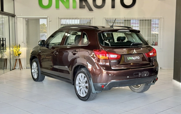 imagem-https://www.socarrao.com.br/sc-vehicle-images-prod/3435183/1787672775065-003_d9aa674b86af8792662beedfbce2cd82.jpeg