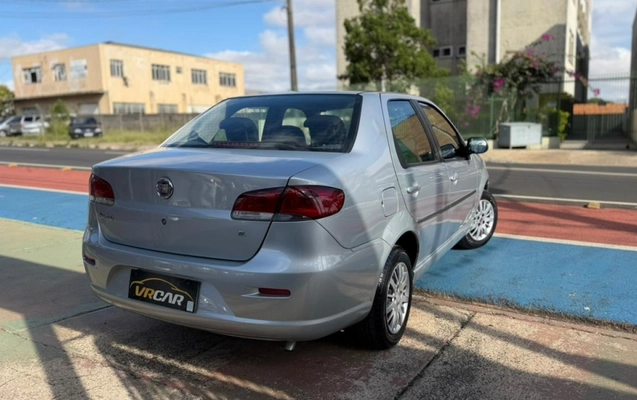 imagem-https://www.socarrao.com.br/sc-vehicle-images-prod/3435214/1787673339194-NOnthcnxaC1vAwbHvsG26jWuzM8I072w.jpg
