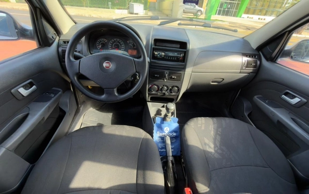 imagem-https://www.socarrao.com.br/sc-vehicle-images-prod/3435214/1787673339198-2sl9PvNyzPH2WFVhtrFohodPd1jZT21V.jpg