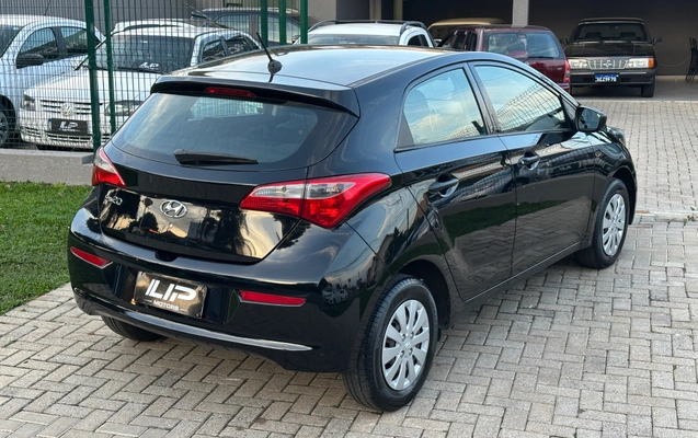 imagem-https://www.socarrao.com.br/sc-vehicle-images-prod/3435221/1789398222815-4dd1538b-2b39-4187-b452-869d0806e1fc.jpeg