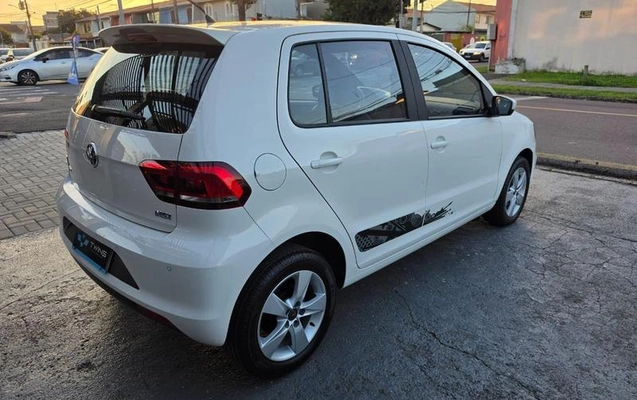 imagem-https://www.socarrao.com.br/sc-vehicle-images-prod/3435452/1790090575339-8400838_13_B_56256d17c5.jpeg