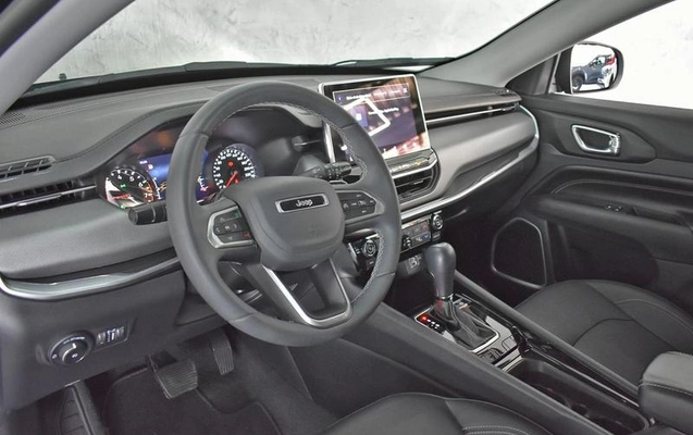 imagem-https://www.socarrao.com.br/sc-vehicle-images-prod/3435600/1787863563740-8093072_14_B_cfbaad16fe.jpeg