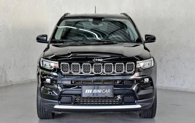 imagem-https://www.socarrao.com.br/sc-vehicle-images-prod/3435600/1787863563924-8093072_2_B_4600f172cf.jpeg