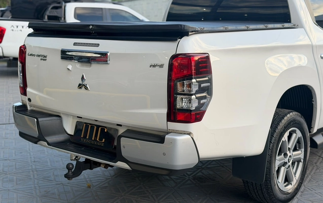 imagem-https://www.socarrao.com.br/sc-vehicle-images-prod/3435722/1787675043590-003_d12112ef2b845f34b5096f2aef5e61e4.jpeg