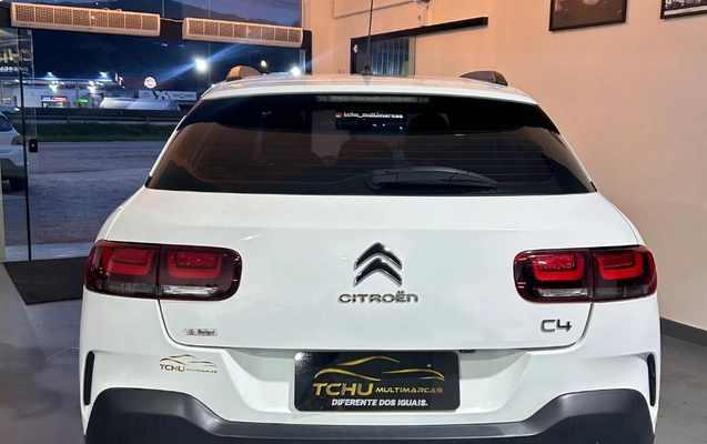 imagem-https://www.socarrao.com.br/sc-vehicle-images-prod/3435947/1789161865635-gb-0f63ac7.jpeg