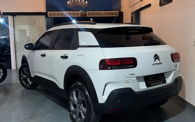imagem-https://www.socarrao.com.br/sc-vehicle-images-prod/3435947/1789161865636-gb-348c413.jpeg