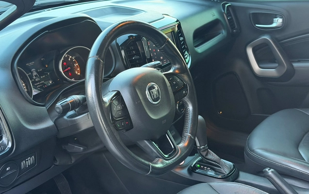 imagem-https://www.socarrao.com.br/sc-vehicle-images-prod/3435973/1787675786942-003_d66cb3991f328ffe11f9f4f54aeab347.jpeg