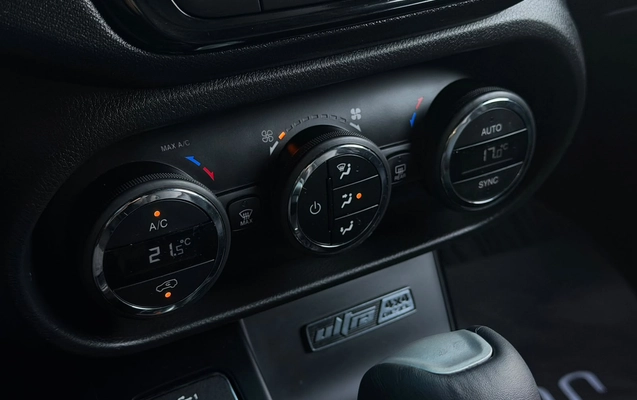 imagem-https://www.socarrao.com.br/sc-vehicle-images-prod/3435973/1787675786944-003_65e48788e9f37e31f3392cff2ca09c3b.jpeg