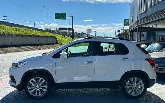 imagem-https://www.socarrao.com.br/sc-vehicle-images-prod/3435974/1787675812987-003_01a68b95c1015e66ff04c5b3e8fbc505.jpeg