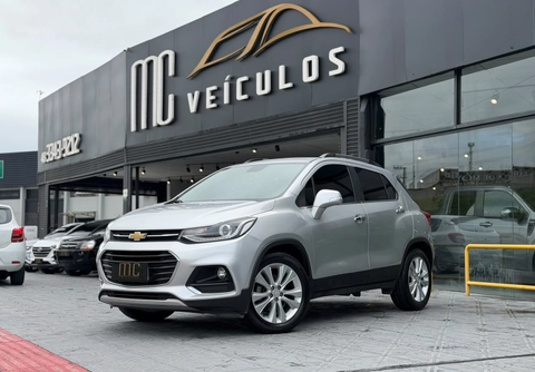 Chevrolet Tracker 2018 Prata — foto 1 de 3