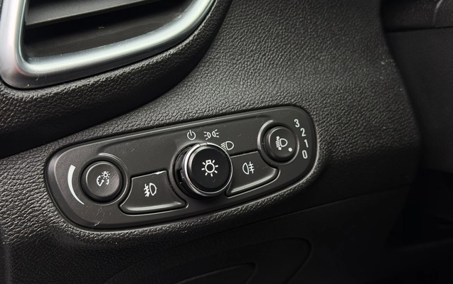imagem-https://www.socarrao.com.br/sc-vehicle-images-prod/3435975/1787675832884-003_78ca32c7ea1104c44176a3537cdb5547.jpeg