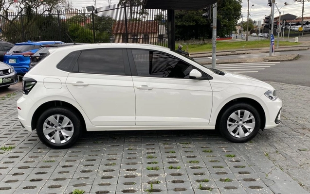 imagem-https://www.socarrao.com.br/sc-vehicle-images-prod/3435979/1789593273274-NS5qcGVn.jpeg