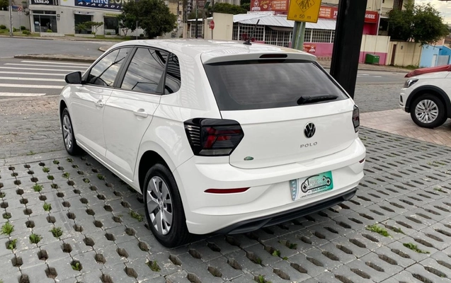 imagem-https://www.socarrao.com.br/sc-vehicle-images-prod/3435979/1789593273365-Ni5qcGVn.jpeg