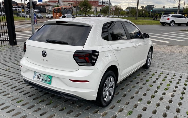 imagem-https://www.socarrao.com.br/sc-vehicle-images-prod/3435979/1789593273494-Ny5qcGVn.jpeg