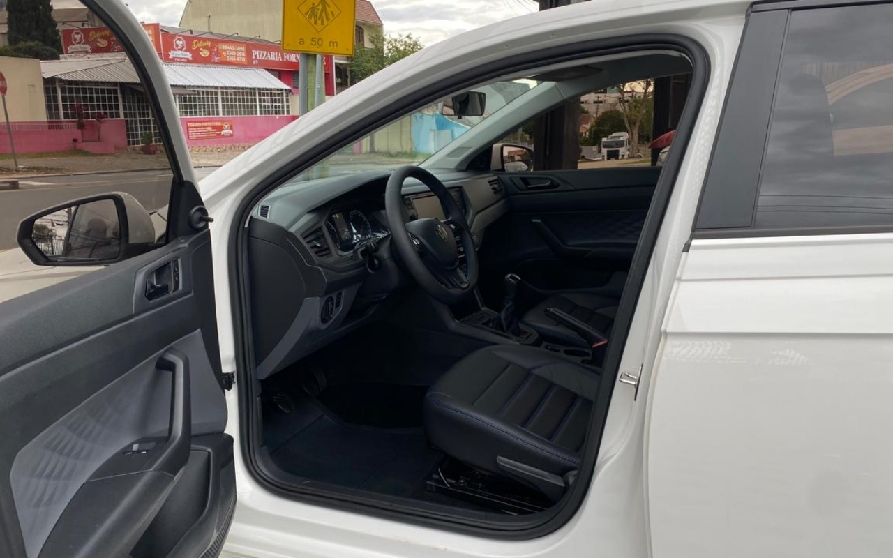 imagem-https://www.socarrao.com.br/sc-vehicle-images-prod/3435979/1789593274074-MTMuanBlZw.jpeg