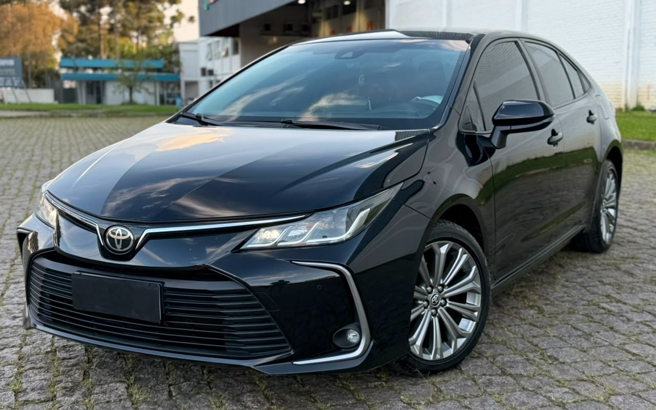 Toyota Corolla 2023 Preto — foto 1 de 3