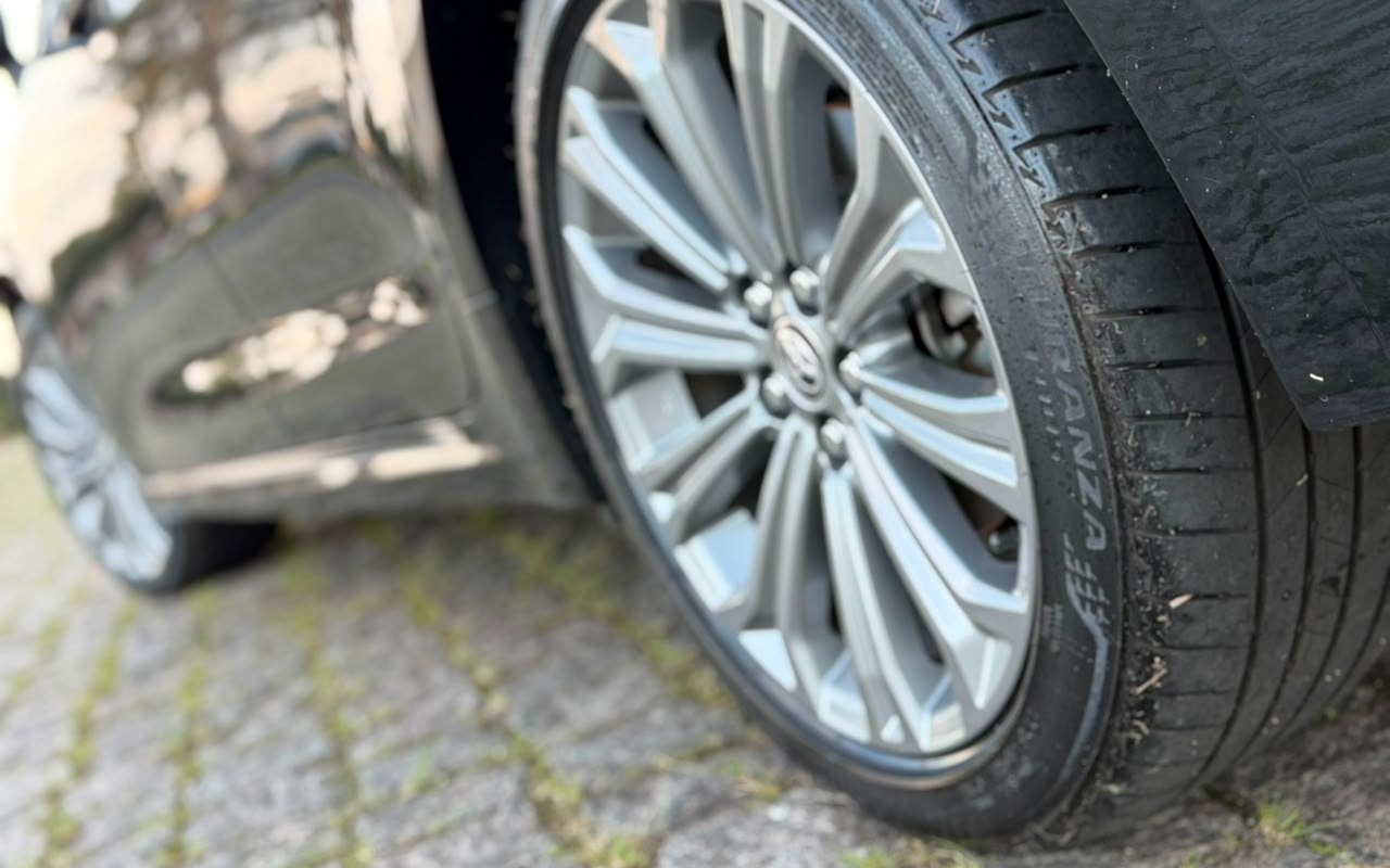 imagem-https://www.socarrao.com.br/sc-vehicle-images-prod/3436107/1787676328843-V2hhdHNBcHAgSW1hZ2UgMjAyNi0wOC0yNSBhdCAxLjE4LjUwIFBNICgzKS5qcGVn.jpeg
