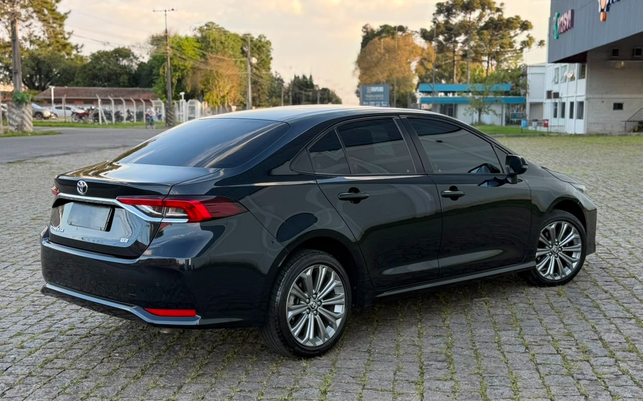 imagem-https://www.socarrao.com.br/sc-vehicle-images-prod/3436107/1787676328906-V2hhdHNBcHAgSW1hZ2UgMjAyNi0wOC0yNSBhdCAxLjE4LjUwIFBNLmpwZWc.jpeg