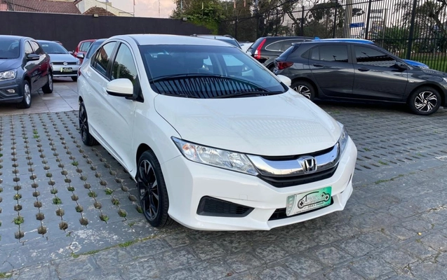 imagem-https://www.socarrao.com.br/sc-vehicle-images-prod/3436164/1788037643136-Mi5qcGVn.jpeg