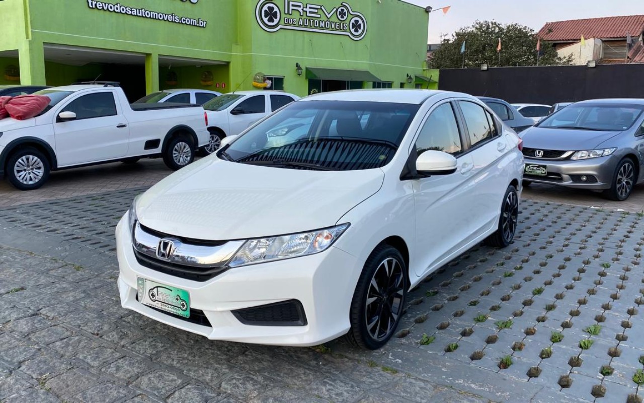 imagem-https://www.socarrao.com.br/sc-vehicle-images-prod/3436164/1788037643191-My5qcGVn.jpeg