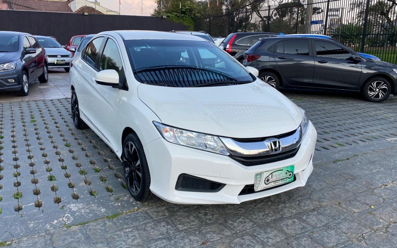 imagem-https://www.socarrao.com.br/sc-vehicle-images-prod/3436164/1788037645168-Mi5qcGVn.jpeg
