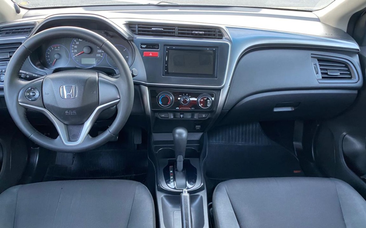imagem-https://www.socarrao.com.br/sc-vehicle-images-prod/3436223/1788037782062-MTEuanBlZw.jpeg