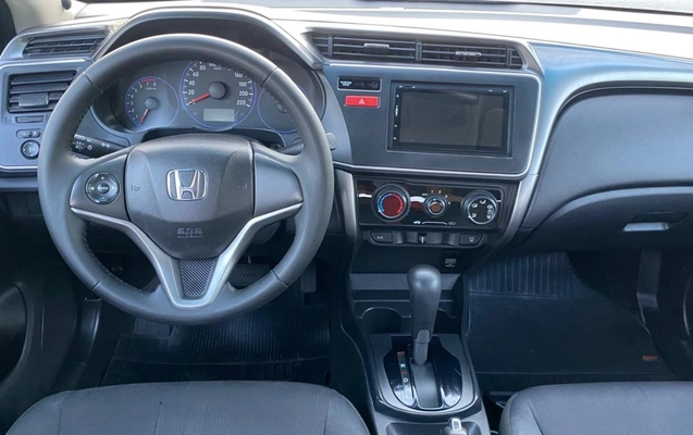imagem-https://www.socarrao.com.br/sc-vehicle-images-prod/3436223/1788037782112-MTIuanBlZw.jpeg